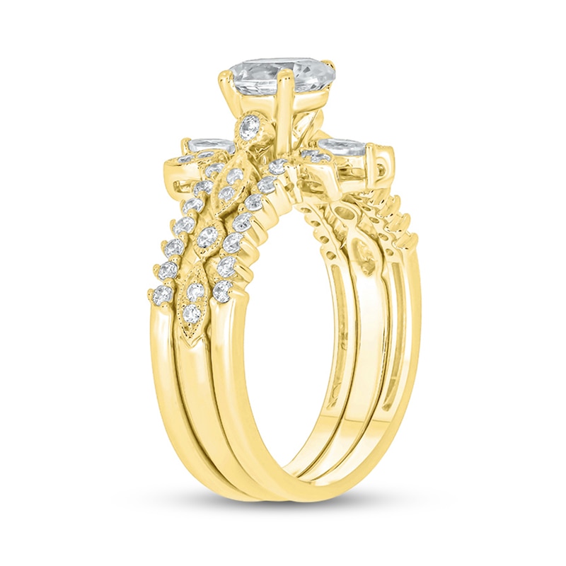 Main Image 2 of 1 CT. T.W. Oval Diamond Vintage-Style Three Piece Bridal Set in 14K Gold (I/I2)