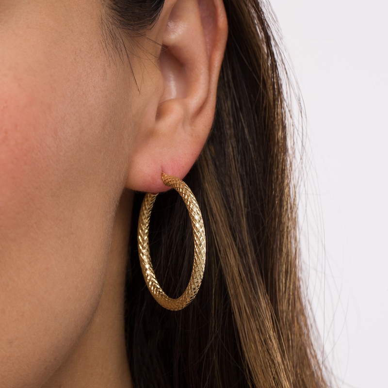 Main Image 2 of 30.0mm Diamond-Cut Tube Hoop Earrings in 10K Gold