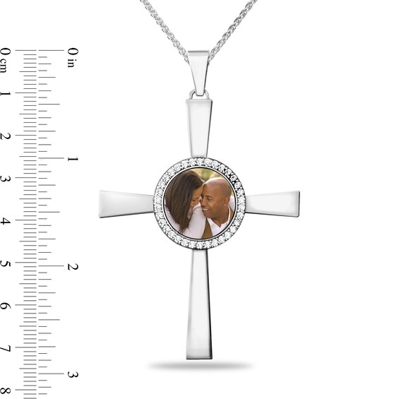 Men's 5/8 CT. T.w. Diamond Engravable Photo Cross Pendant in 10K Gold (1 Image and Line)