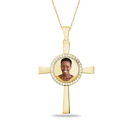 5/8 CT. T.W. Diamond Engravable Photo Cross Pendant in 10K Gold (1 Image and Line)