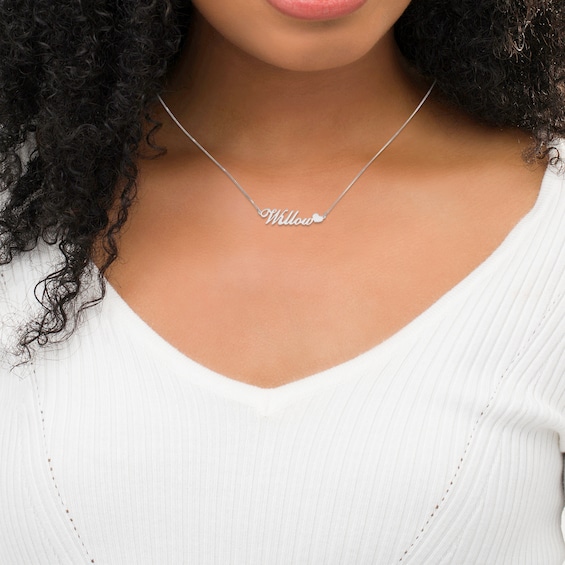 Script Name with Heart Accent Necklace in Sterling Silver (1 Line)
