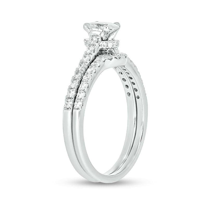 Main Image 2 of 1 CT. T.W. Oval Diamond Bridal Set in 14K White Gold (I/I2)