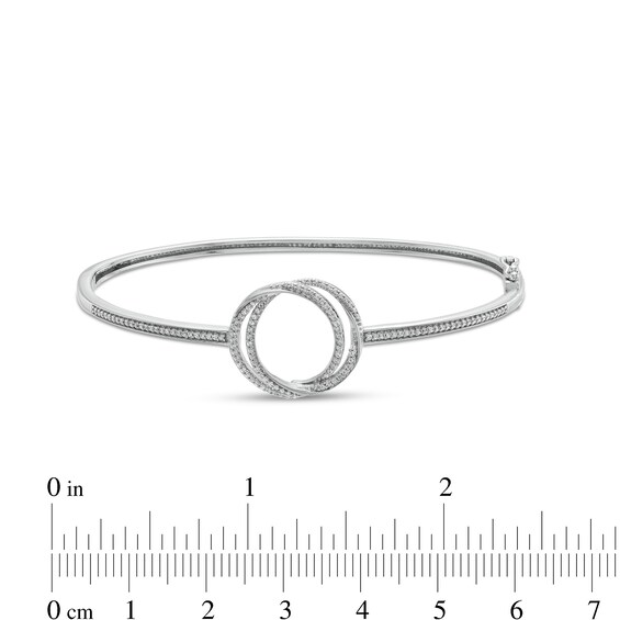 Vera Wang Love Collection 3/8 CT. T.w. Diamond Entwined Circle Bangle in 10K White Gold â 7.25"
