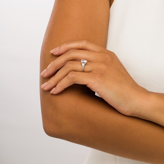 Vera Wang Love Collection Limited Edition 1-1/3 CT. T.w. Certified Pear-Shaped Diamond Ring in 14K White Gold (I/Si2)