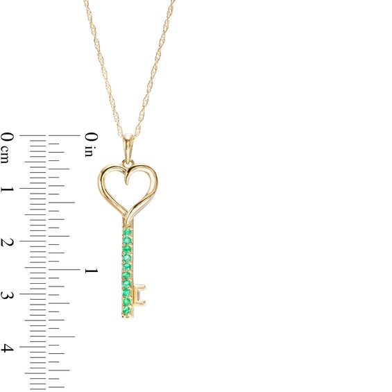 Emerald Heart-Top Key Pendant in 10K Gold