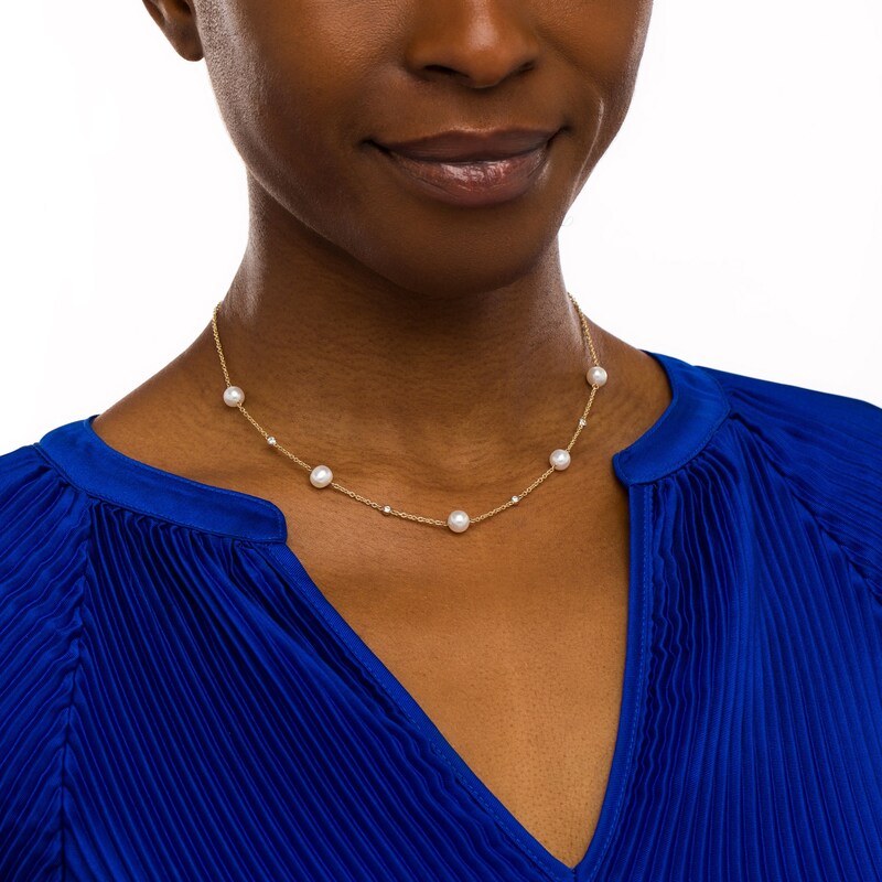 Main Image 2 of 7.0mm Freshwater Cultured Pearl and 1/8 CT. T.W. Diamond Station Necklace in 10K Gold