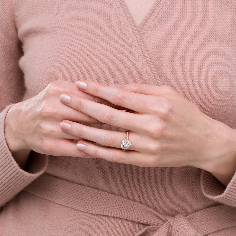 Pink Heart Shaped Solitaire Diamond Ring