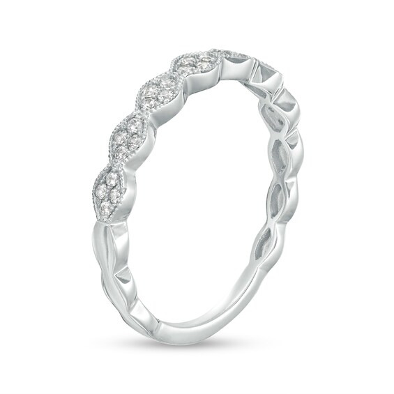 1/6 CT. T.w. Oval-Shaped Multi-Diamond Scallop Edge Stackable Anniversary Band in 10K White Gold
