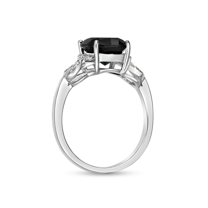 8.0mm Cushion-Cut Onyx and 1/10 CT. T.W. Diamond Twist Side Accent Ring in Sterling Silver
