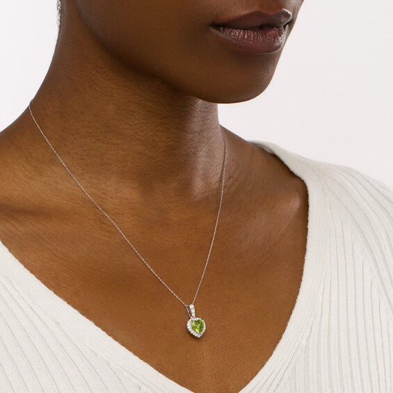 8.0mm Heart-Shaped Peridot and 1/4 CT. T.w. Diamond Frame Pendant in 10K White Gold