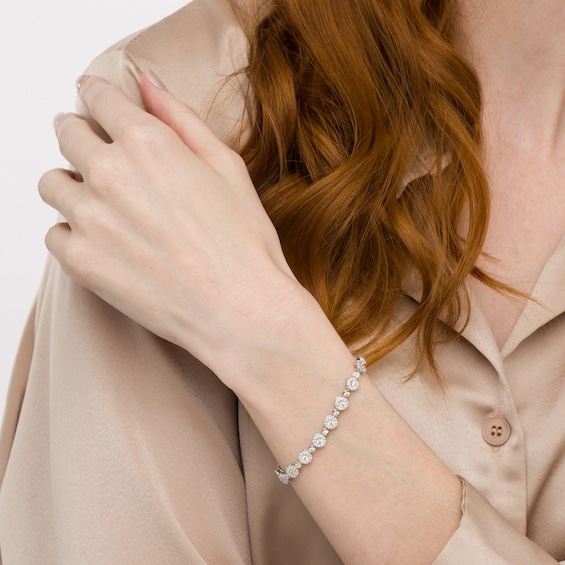 3 CT. T.w. Multi-Diamond Alternating Large and Small Line Bracelet in 10K White Gold â 7.5"