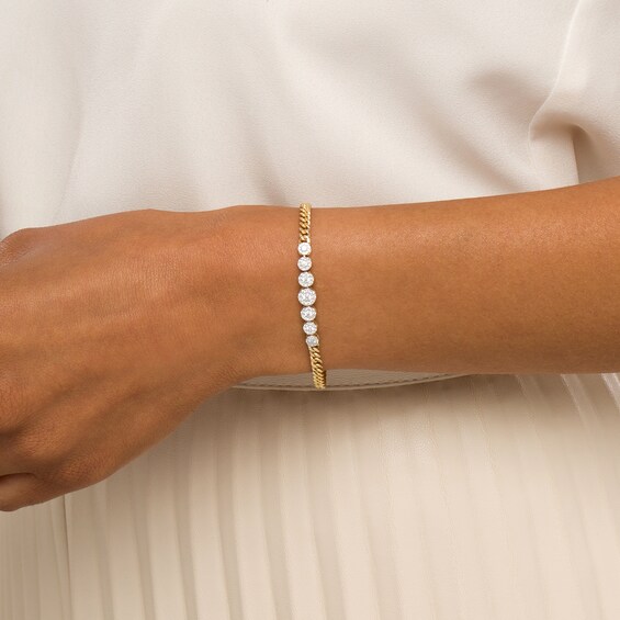 1/2 CT. T.w. Multi-Diamond Graduated Bracelet in 10K Gold â 7.25"