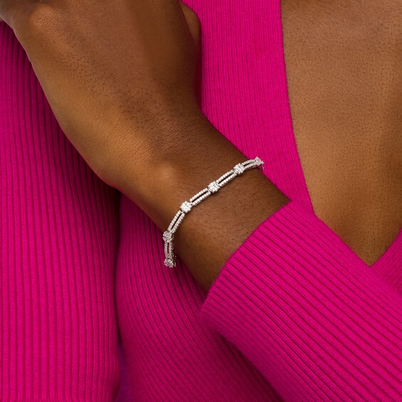 2-1/2 CT. T.w. Multi-Diamond Double Row Alternating Link Bracelet in 10K White Gold â 7.5"