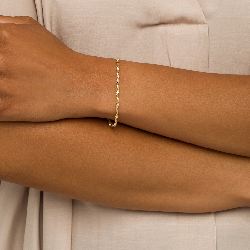 Main Image 2 of 1/2 CT. T.W. Diamond Alternating Wave Link Line Bracelet in 10K Gold - 7.5"