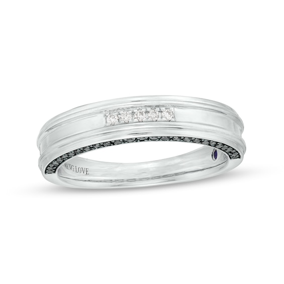 Vera Wang Men's 1/3 CT. T.w. Black and White Diamond Grooved Wedding Band in 14K White Gold