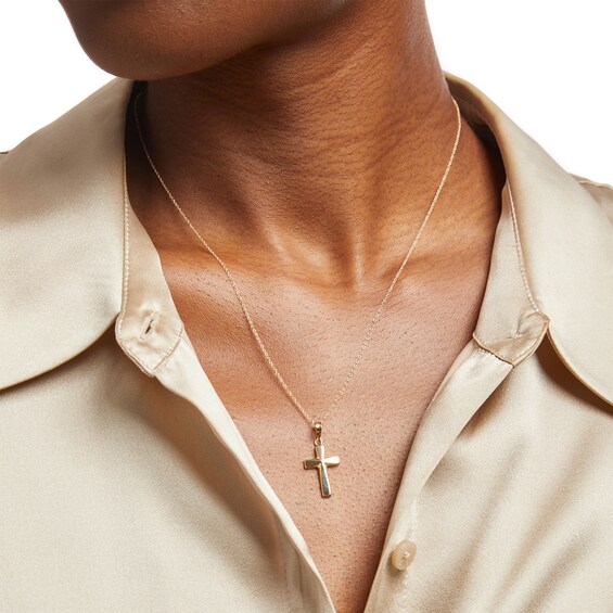 Cross Pendant in 14K Gold