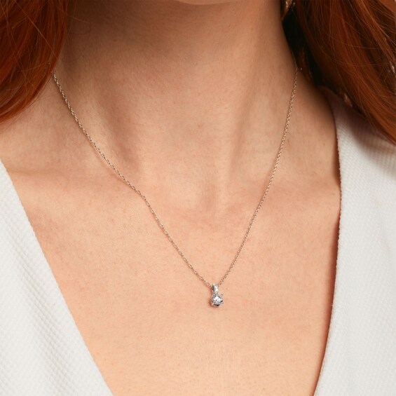 1/2 CT. T.w. Diamond Graduated Bail Pendant in 10K White Gold (J/I3)