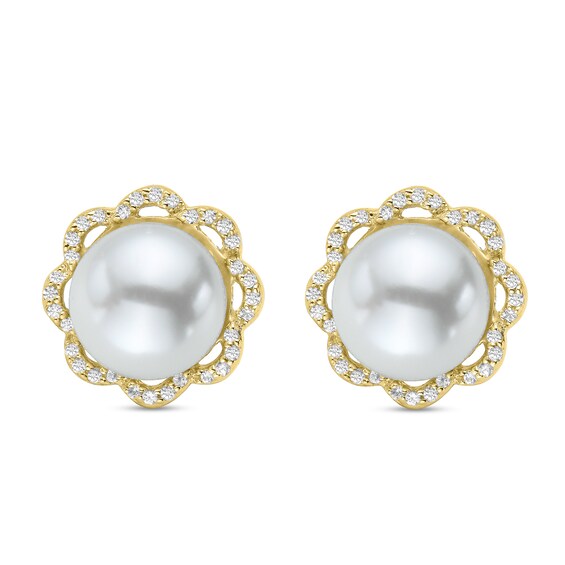 8.5mm Freshwater Cultured Pearl and 0.09 CT. T.w. Diamond Flower Frame Stud Earrings in 10K Gold