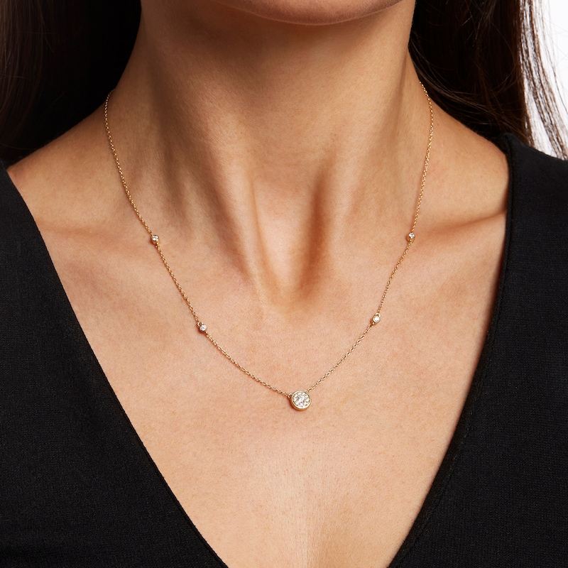 Main Image 2 of 1/3 CT. T.W. Multi-Diamond Station Necklace in 10K Gold