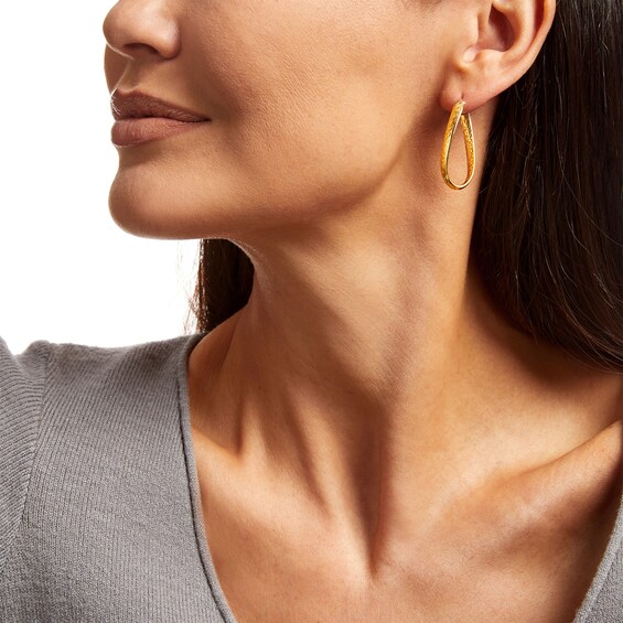 Oro Diamanteâ¢ 34.0mm Diamond-Cut Twist Hoop Earrings in 14K Gold