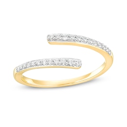 1/6 CT. T.W. Diamond Graduated Slant Bypass Anniversary Band in 10K Gold