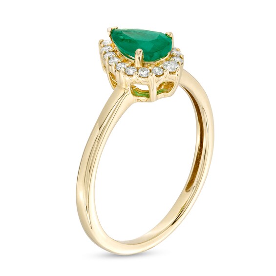 Pear-Shaped Emerald and 1/6 CT. T.w. Diamond Frame Ring in 10K Gold