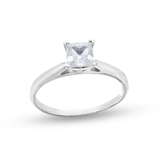 1/2 CT. Princess-Cut Diamond Solitaire Tapered Shank Engagement Ring in Platinum (I/I2)