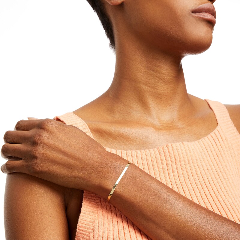 Main Image 2 of 3.0mm Herringbone Chain Bracelet in Solid 14K Gold - 7.5"