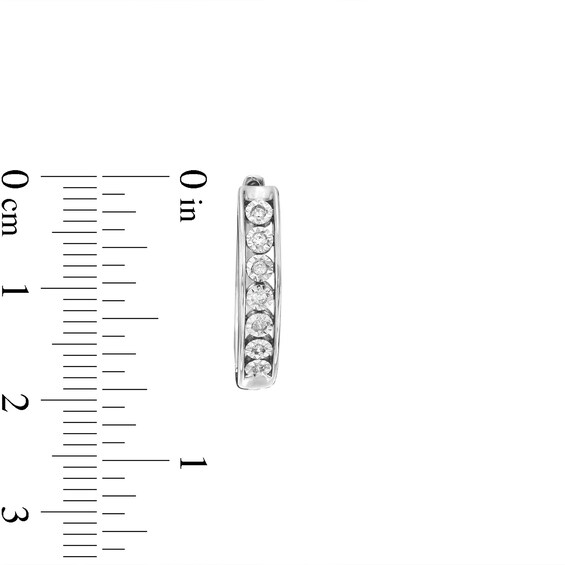 1/10 CT. T.w. Diamond Oval Hoop Earrings in Sterling Silver