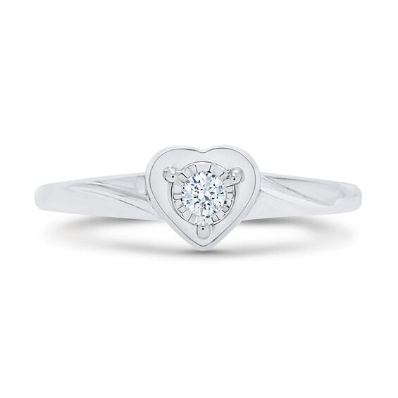 1/15 CT. Diamond Solitaire Stampato Heart Ring in 10K White Gold