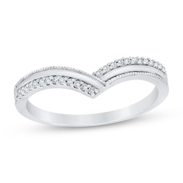 1/10 CT. T.W. Diamond Vintage-Style Chevron Band in 10K White Gold