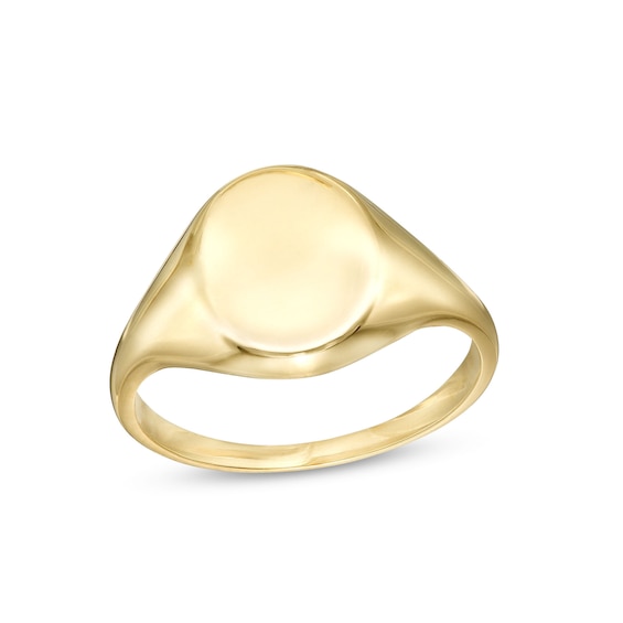 Oval Signet Ring in 10K Gold