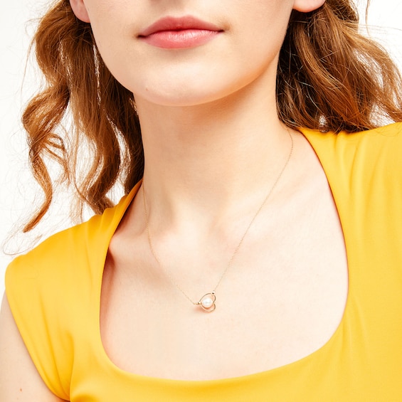 Freshwater Cultured Pearl and 1/20 CT. T.w. Diamond Collar Necklace in 10K Gold