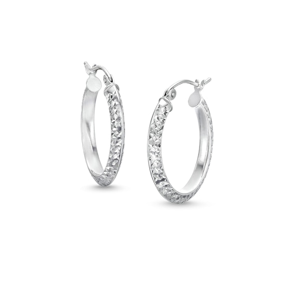 Diamond-Cut Oval 23.0mm Hoop Earrings in Hollow 14K White Gold