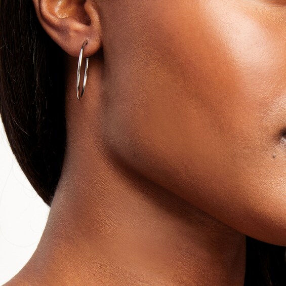 28.0mm Endless Hoop Earrings in Hollow 14K White Gold
