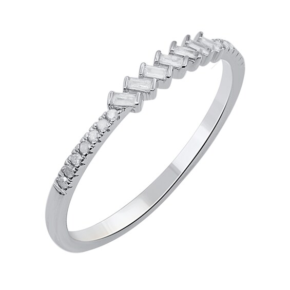 1/10 CT. T.w. Baguette Diamond Zig-Zag Ring in 10K White Gold