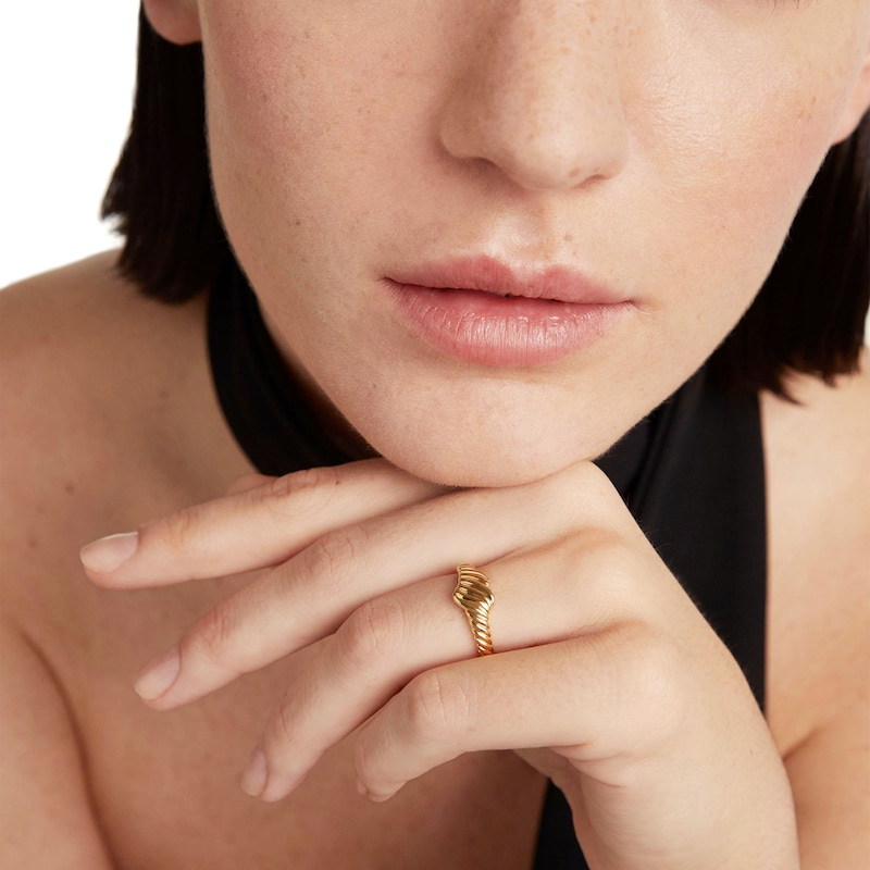 Main Image 2 of PDPAOLA™ at Zales Ribbed Heart Ring in 18K Gold - Size 7
