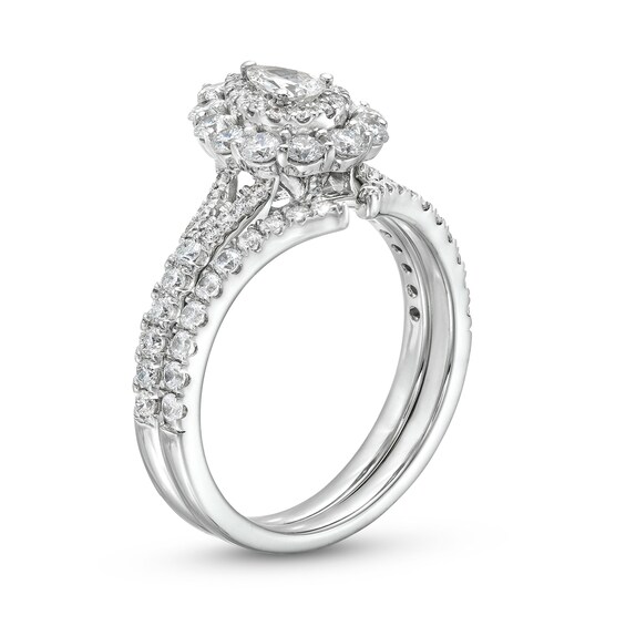 Pear-Shaped Diamond Ring Set