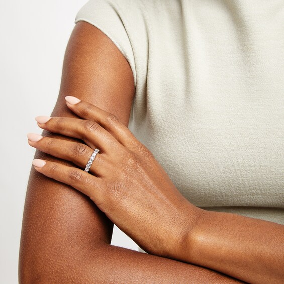 Vera Wang Love Collection 1-1/2 CT. T.w. Certified Diamond Nine Stone Band in 14K White Gold (I/Si2)