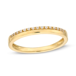 1/20 CT. T.W. Diamond and Polished Edge Band in 10K Gold
