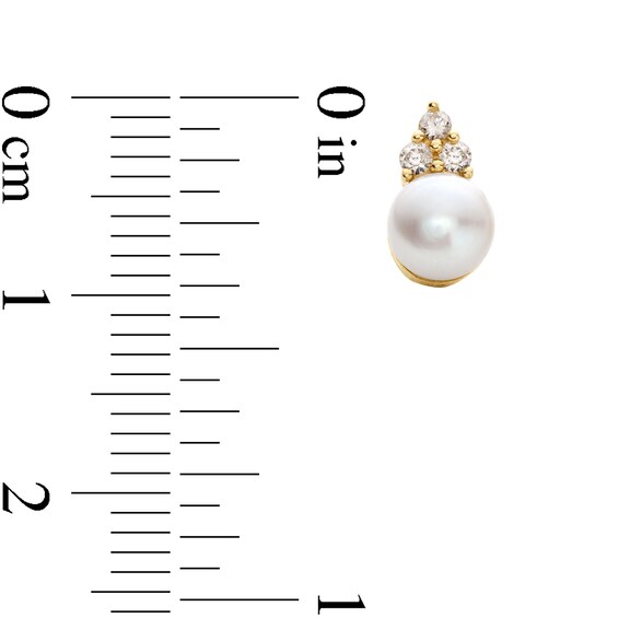 5.0mm Freshwater Cultured Pearl and 1/10 CT. T.w. Diamond Stud Earrings in 10K Gold