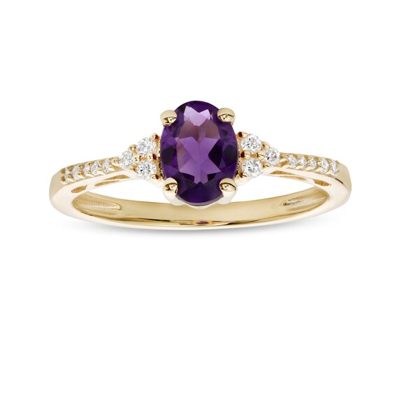 Oval Amethyst and 1/10 CT. T.w. Diamond Ring in 10K Gold
