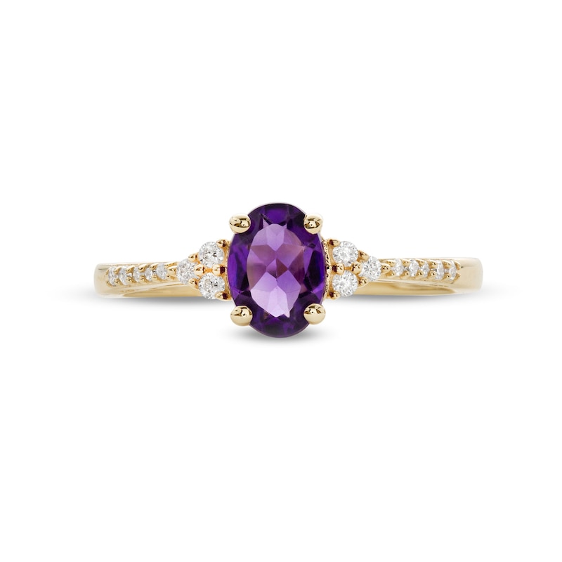 Oval Amethyst and 1/10 CT. T.W. Diamond Ring in 10K Gold | Zales