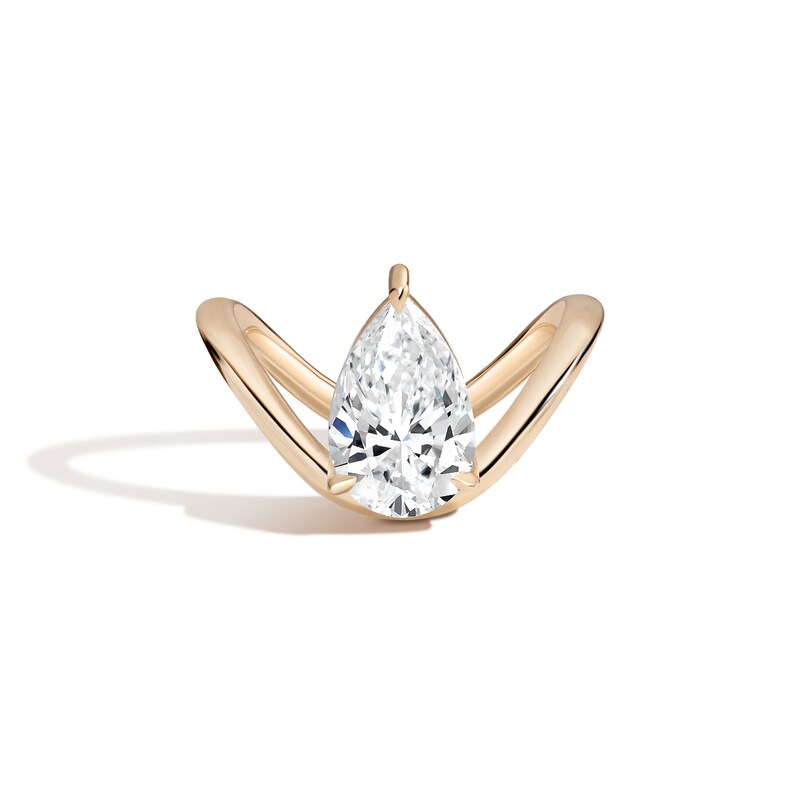 Main Image 1 of Zales x SHAHLA 3 CT. Certified Pear-Shaped Lab-Grown Diamond Solitaire Dip Engagement Ring in 18K Gold (F/VS2)