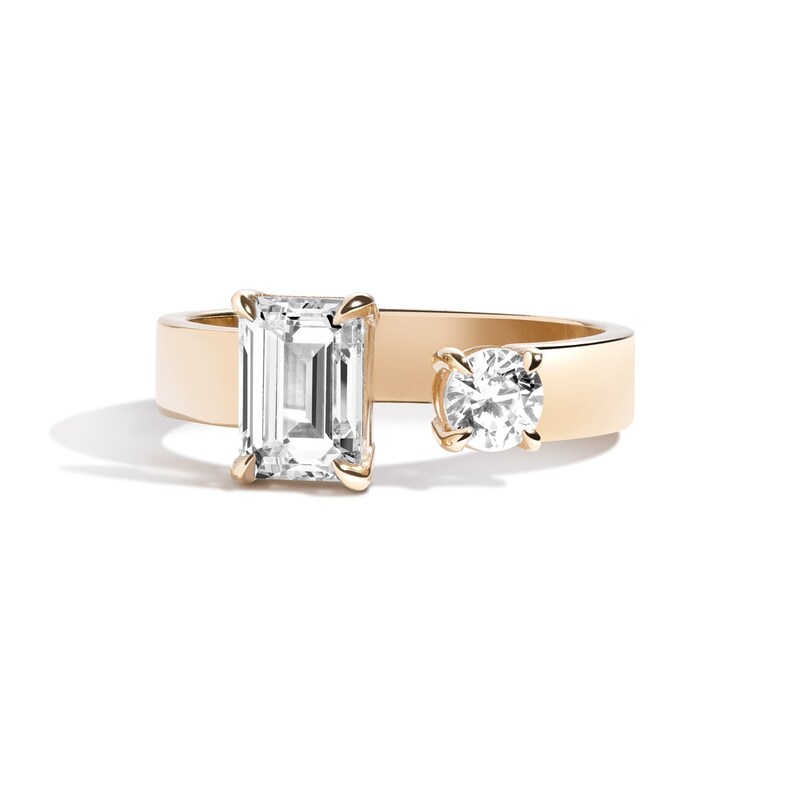 Zales x SHAHLA 1-5/8 CT. T.W. Certified Lab-Created Diamond Gap Toi et Moi Engagement Ring in 14K Gold (F/VS2)