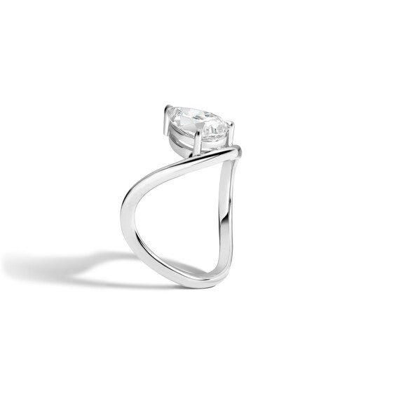 Zales x Shahla 1-1/2 CT. Certified Pear-Shaped Lab-Grown Diamond Solitaire Dip Engagement Ring in Platinum (F/Vs2)