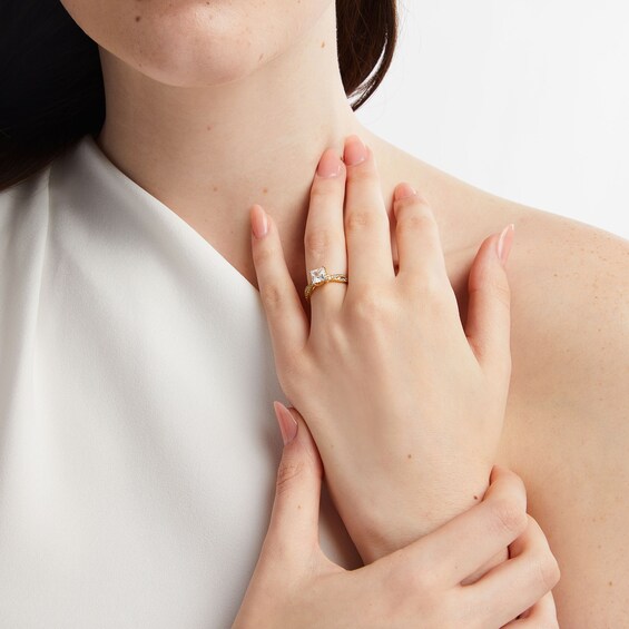 1-3/8 CT. T.w. Princess-Cut Certified Lab-Grown Diamond Twist Shank Engagement Ring in 14K Gold (I/Si2)
