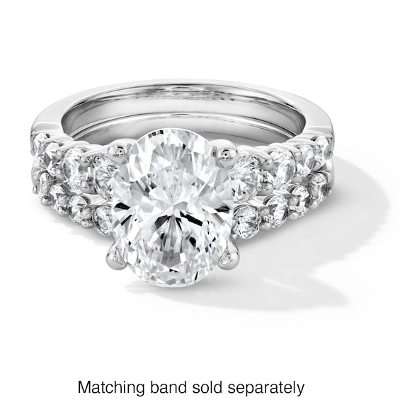 3-3/4 CT. T.w. Oval Certified Lab-Grown Diamond Graduated Shank Engagement Ring in 14K Gold (I/Si2