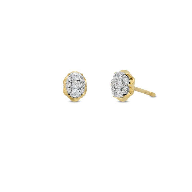Main Image 1 of 1/4 CT. T.W. Oval-Shaped Multi-Diamond Scallop Edge Stud Earrings in 10K Gold