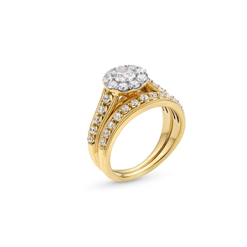 Main Image 3 of 1-1/4 CT. T.W. Multi-Diamond Vintage-Style Bridal Set in 14K Gold